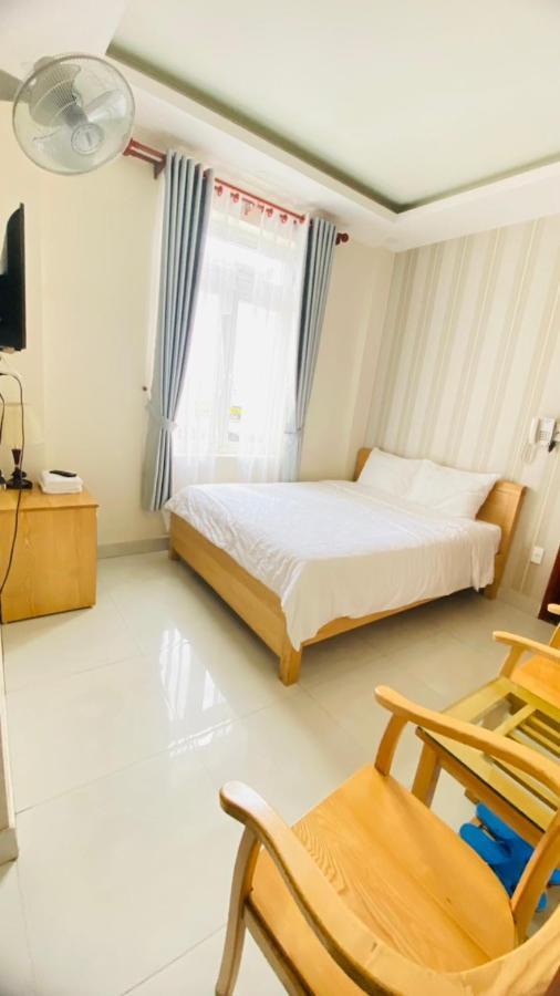 Bong Lua Vang Hotel Da Lat Buitenkant foto