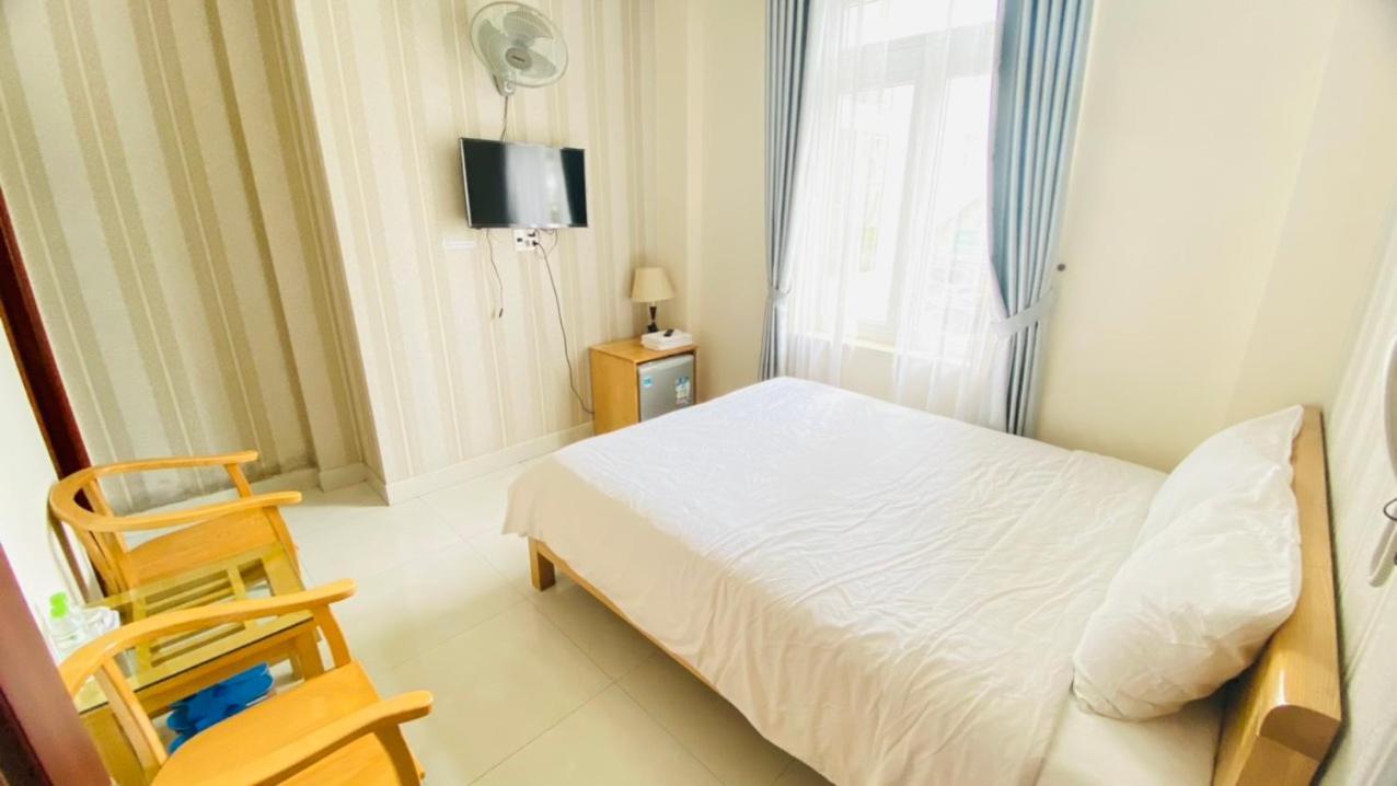 Bong Lua Vang Hotel Da Lat Buitenkant foto