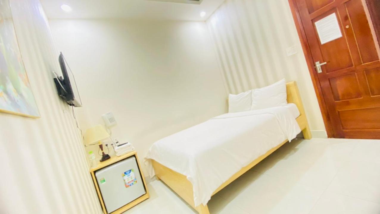 Bong Lua Vang Hotel Da Lat Buitenkant foto