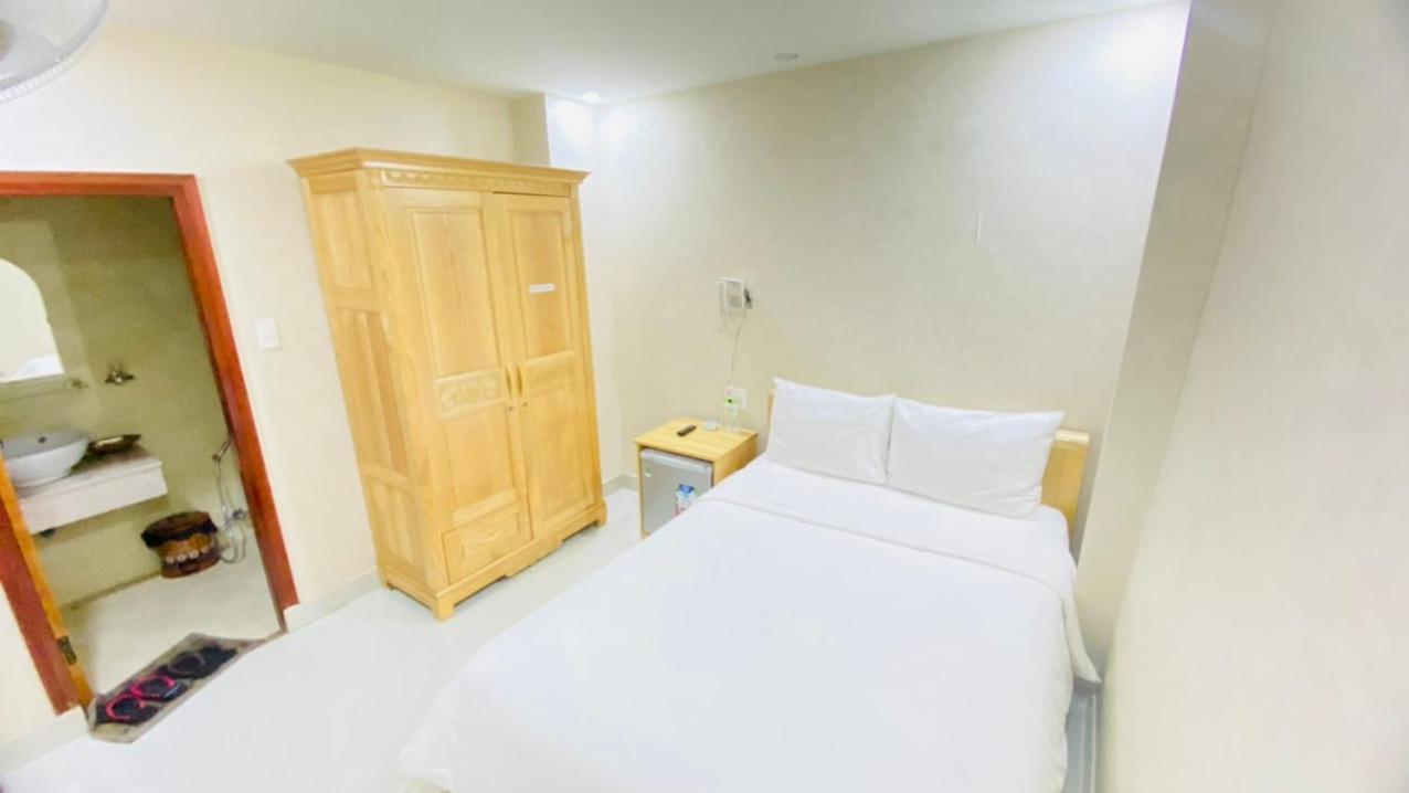Bong Lua Vang Hotel Da Lat Buitenkant foto